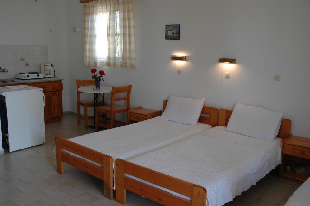 Aparthotel Albatross Marathókampos Habitación foto