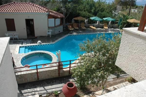 Aparthotel Albatross Marathókampos Exterior foto